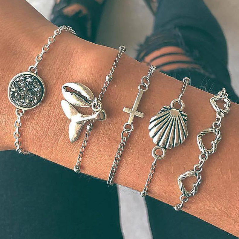 Women's Bohemian 8-Shaped Heart Alloy Bracelet