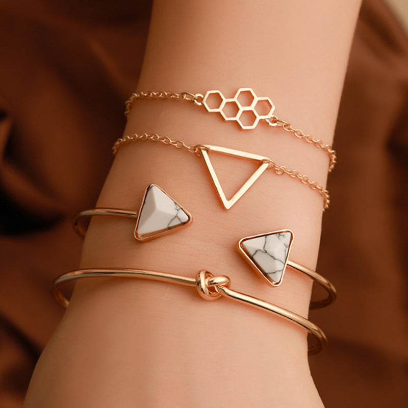 Women's Bohemian 8-Shaped Heart Alloy Bracelet