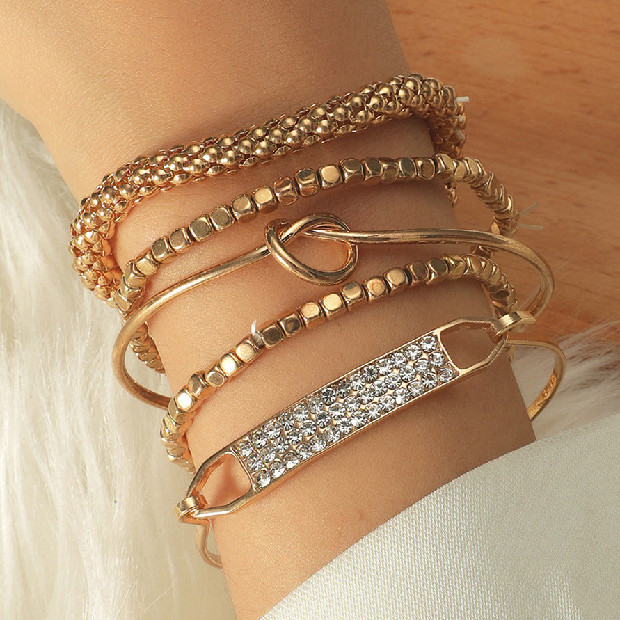 Women's Bohemian 8-Shaped Heart Alloy Bracelet