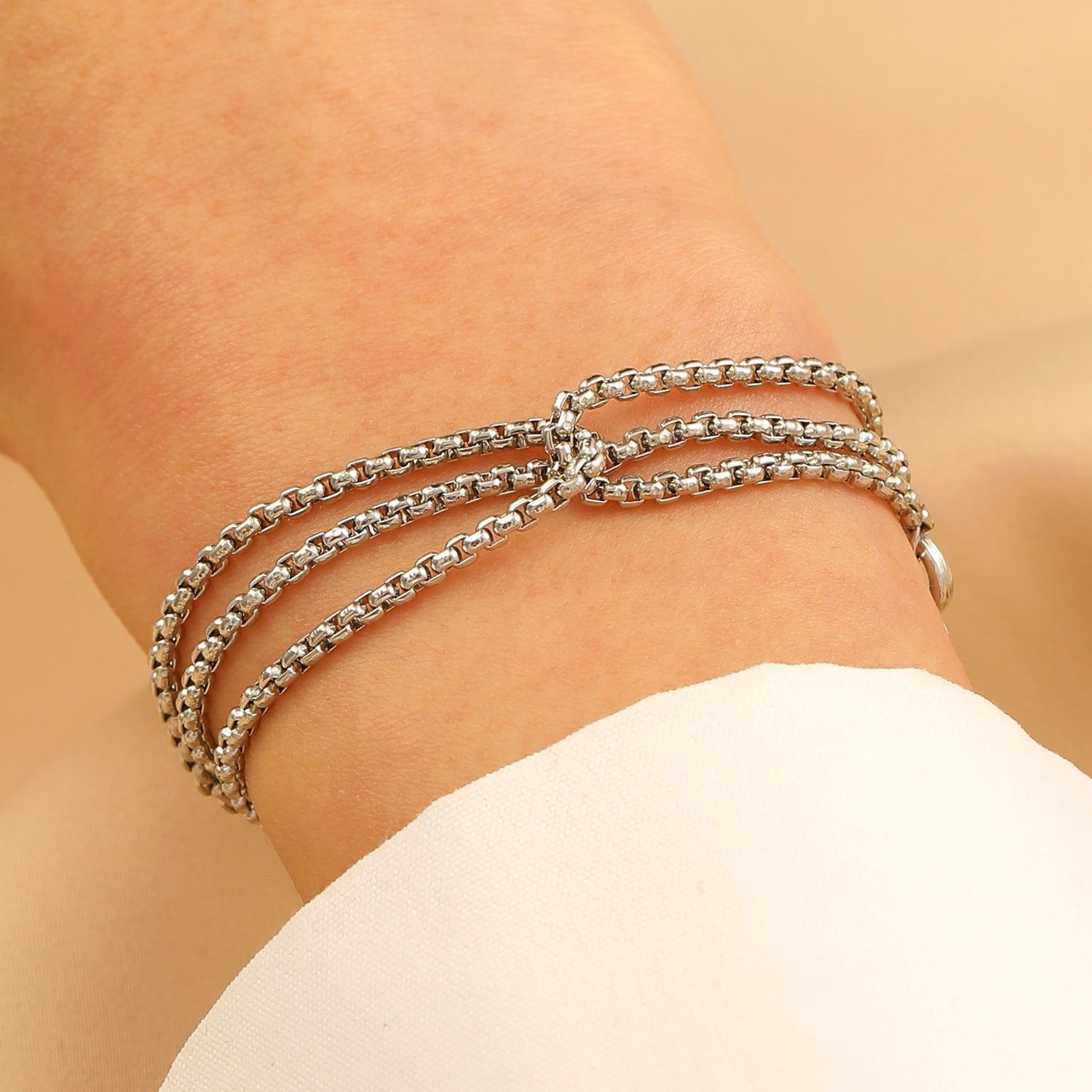 Women's Bohemian 8-Shaped Heart Alloy Bracelet
