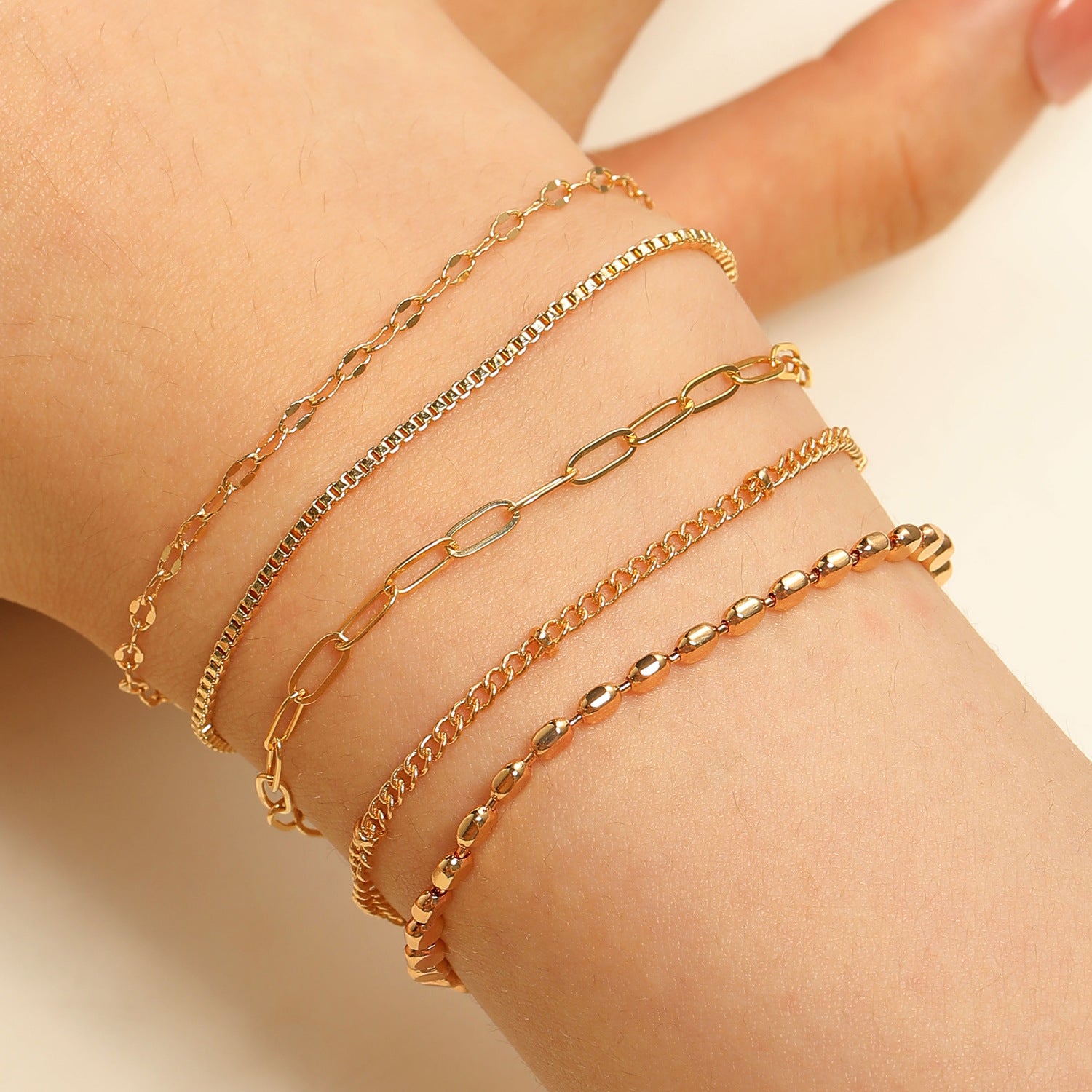 Women's Bohemian 8-Shaped Heart Alloy Bracelet