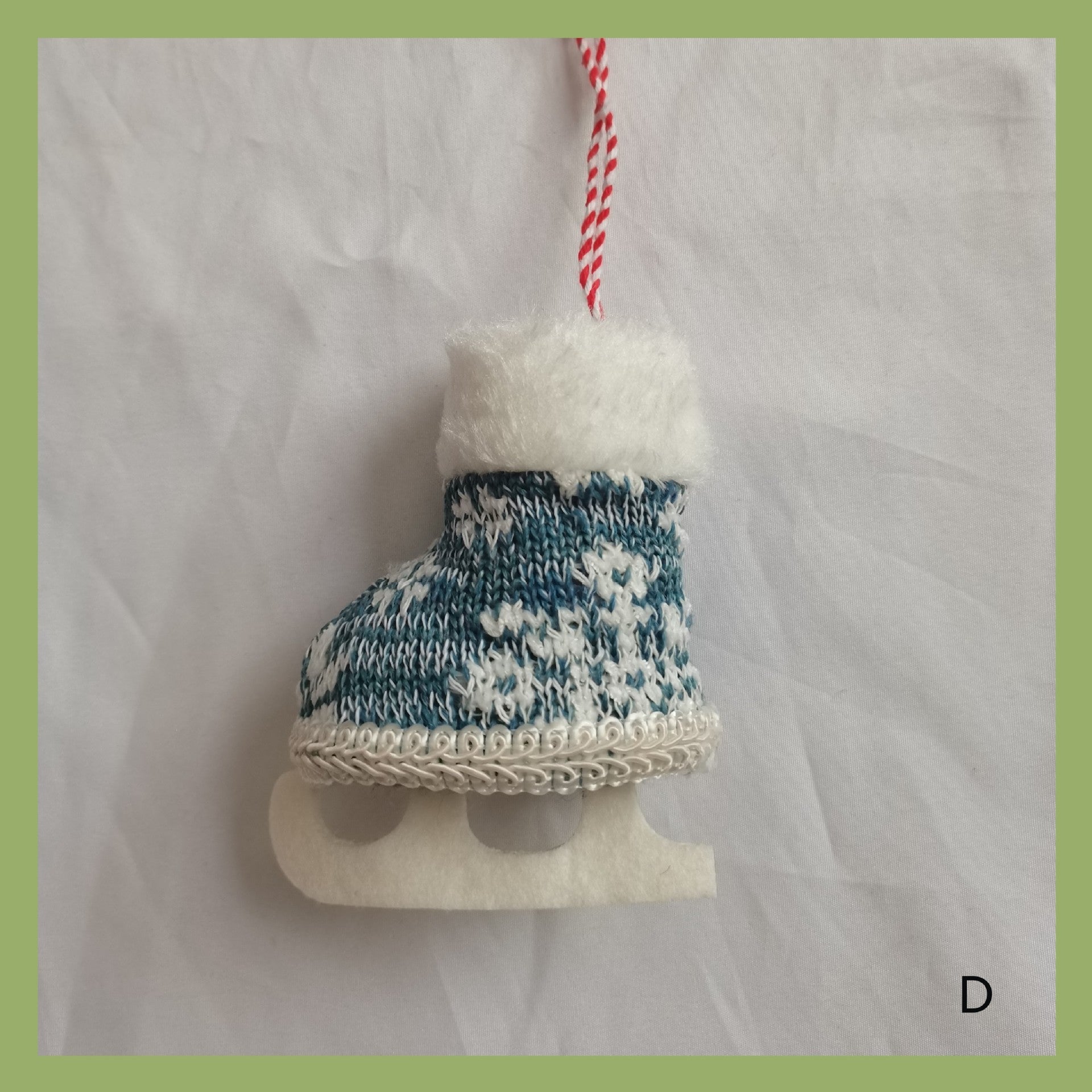 Christmas Skates Decorative Pendant
